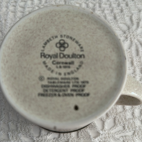 Vintage Royal Doulton Lambeth Stoneware Cornwall made in England 1975 LS 1015 - Picture 4 of 8